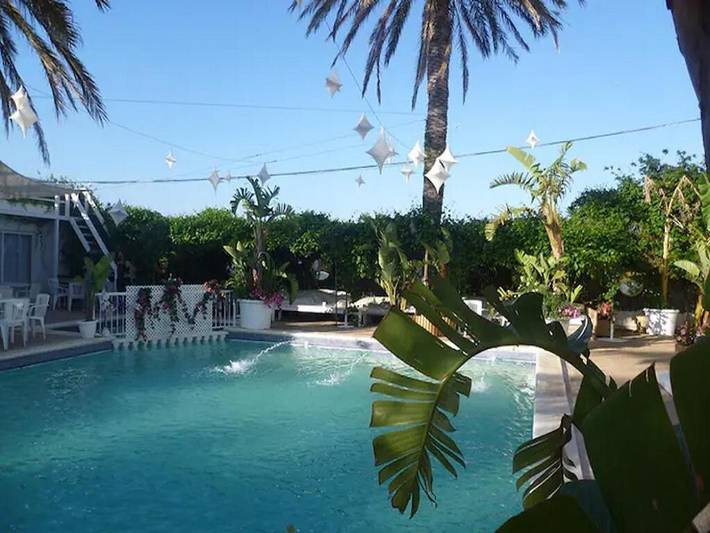 Ferienhaus für 4 Personen, mit Balkon und Kinderpool