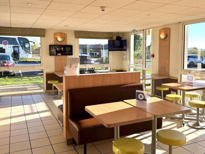 Hôtel pour 3 personnes, avec jardin à Cosne-Cours-sur-Loire - 4