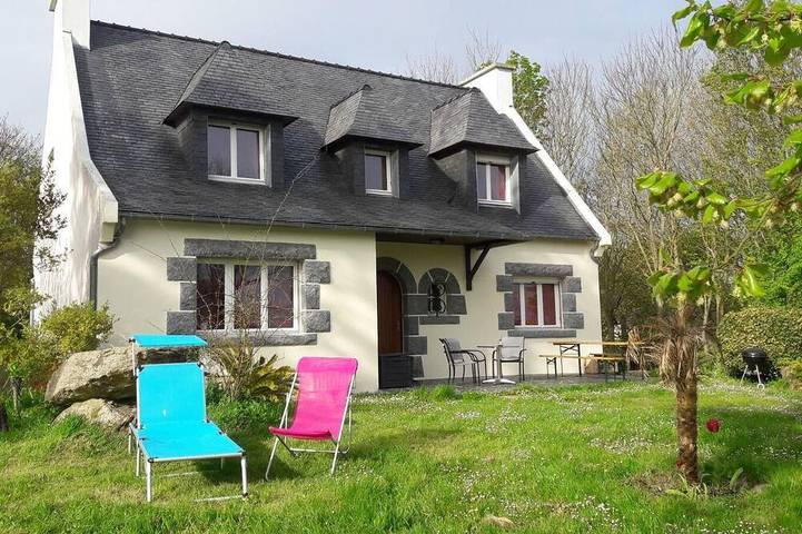 Ferienhaus für 8 Personen, mit Garten