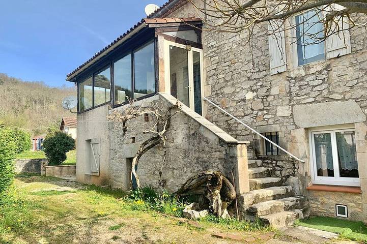 Location de vacances pour 4 personnes, avec Jardin et Piscine à Saint-Géry