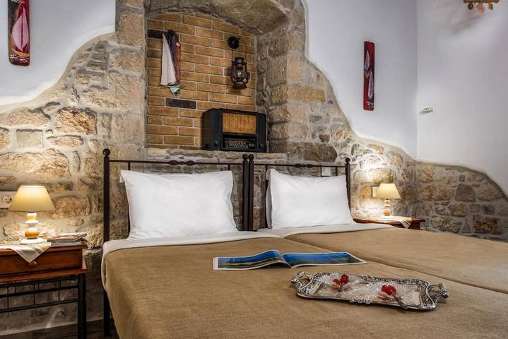 Hôtel pour 3 personnes, avec terrasse