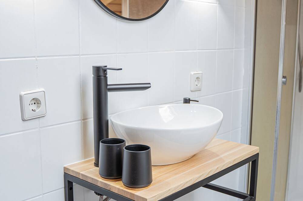 Ganze Wohnung, Ferienwohnung Auszeit 2 in Ainring, Rupertiwinkel