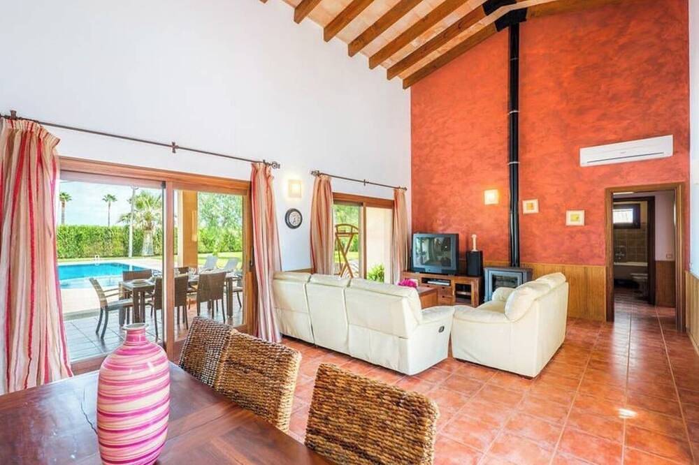 Son Crestes-Finca Son Crestes in Sa Pobla, North Majorca