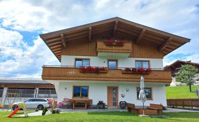 Bauernhof für 6 Personen, mit Balkon, kinderfreundlich in Saalbach-Hinterglemm