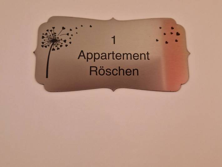 Ganze Ferienwohnung, Onkmangani Appartmenthaus Oelschläger Annett - Appartement Röschen in Tollensesee, Burg Stargard
