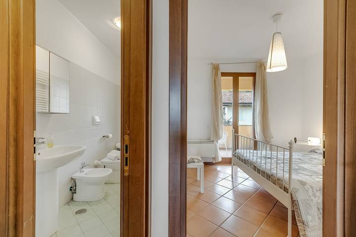 Gîte pour 4 personnes, avec piscine et balcon, animaux acceptés à Monte Isola - 4