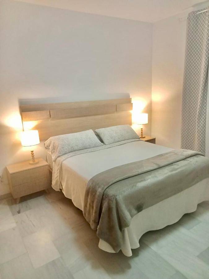 Three-Bedroom House in Playa de la Cortadura, Cádiz