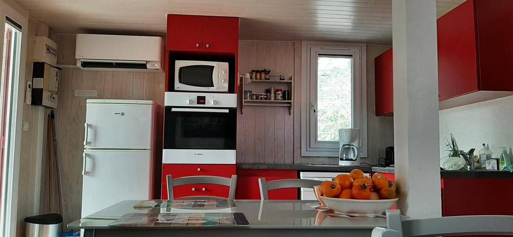 Gîte pour 4 personnes, avec piscine ainsi que jardin et sauna à Le Porge - 3