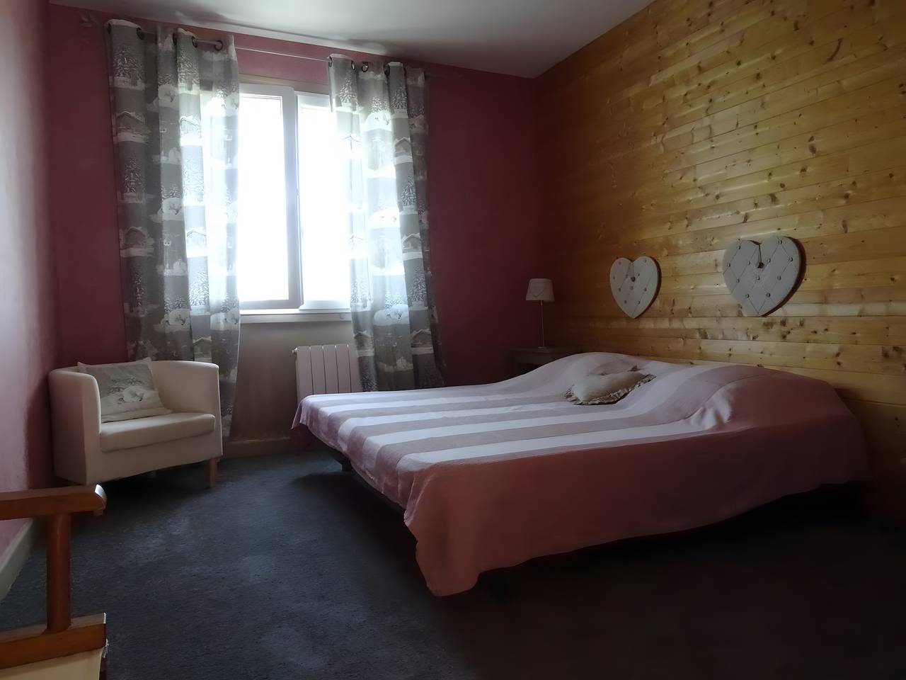 Großes Ferienhaus für 15 Personen in den Bergen – „Le Relais des Montagnes“ in Murol, Regionaler Naturpark Volcans d'Auvergne