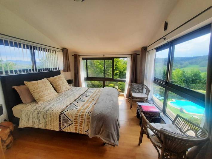 Chambre d’hôte pour 2 personnes, avec piscine ainsi que jardin et jacuzzi, animaux acceptés dans l' Ariège - 3