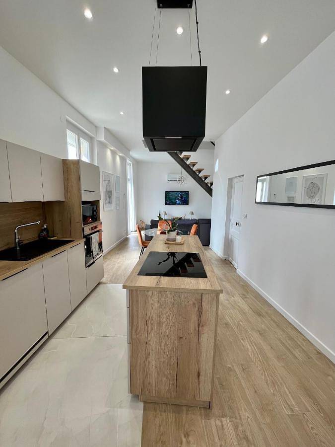 Gîte pour 6 personnes, avec Balcon à Lieuran-lès-Béziers - 2