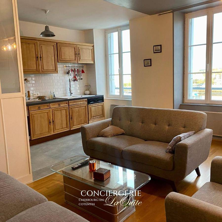 Appartement entier, Two-Bedroom Apartment in Cherbourg-Octeville, Cherbourg-en-Cotentin