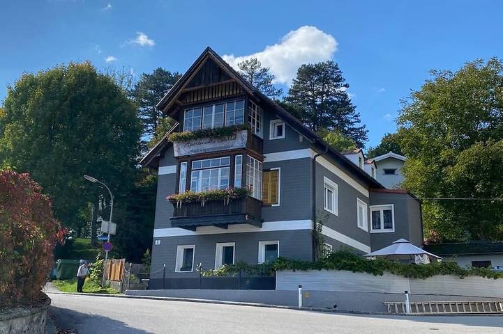 Bauernhof für 13 Personen, mit Balkon und Garten in Bad Ischl