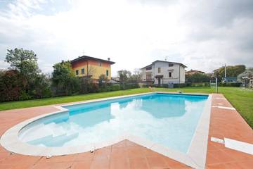 Stanza per 4 Persone in Manerba del Garda, Prealpi Gardesane, Foto 1