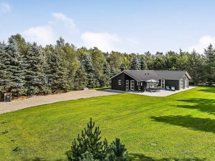 Ferienhaus für 8 Personen, mit Terrasse, kinderfreundlich in Jegum