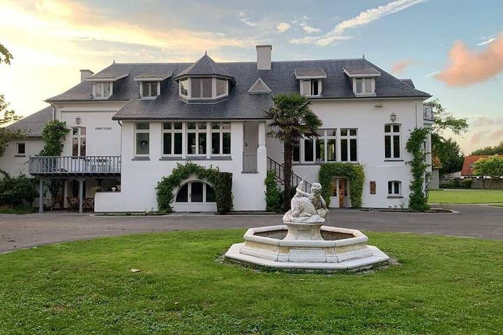 Gîte pour 2 personnes, avec jacuzzi à Groffliers