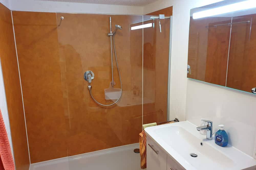 Ganze Wohnung, Ferienwohnung auf dem Bauernhof im schönen Allgäu mit Liegewiese und Feuerstelle in Argenbühl, Region Bodensee-Oberschwaben