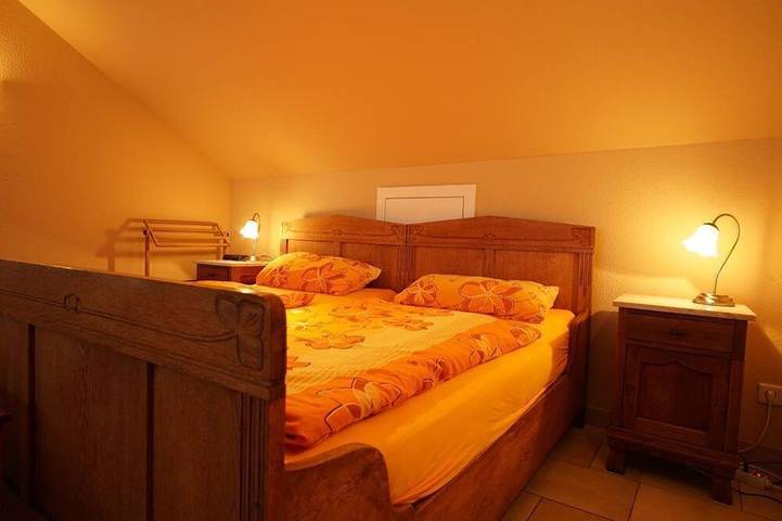 Ferienwohnung für 2 Personen, mit Terrasse und Garten sowie Sauna in Bullay - 2