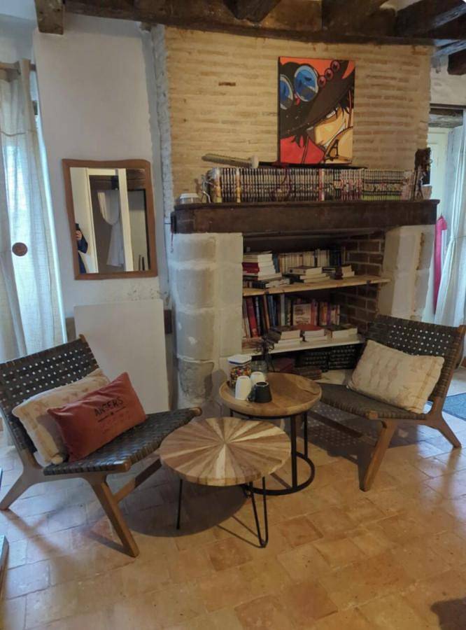 Double Room with Private Bathroom in Soulaire-et-Bourg, Région d'Angers
