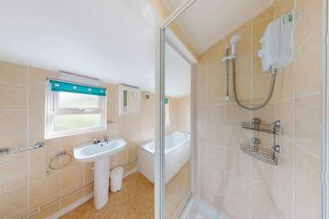 Chalet for 4 People in Hayle, Cornwall, Photo 3
