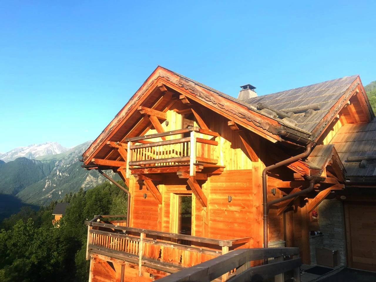 Appartement entier, Le Quietudo in Allemond, Parc national des Écrins