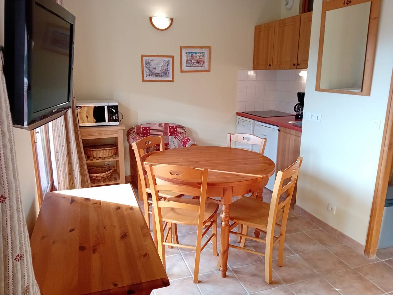 Gehele studio, Terrasses D 501 - Parc Nat. Vanoise studio 5 pers in Termignon, Saint-Jean-de-Maurienne regio