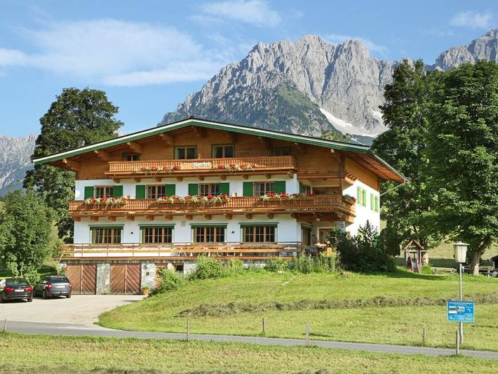 Vakantiehuis voor 5 personen, with Terras and Tuin as well as Sauna in Going am Wilden Kaiser