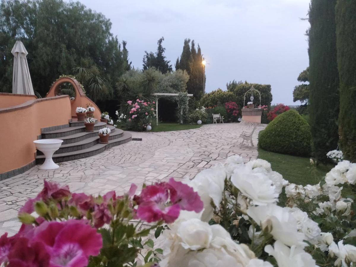 Villa Francesca Pomezia Roma in Pomezia, Provincia di Roma