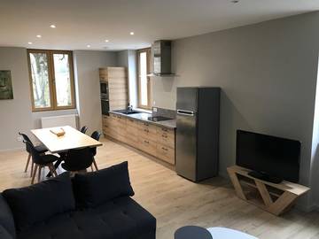 Gîte pour 4 personnes, avec jardin à La Chapelle-en-Vercors