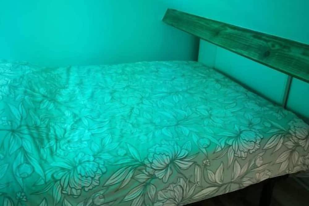 Appartement entier, Petite dépendance privée in Précy-sur-Marne, Seine-et-Marne