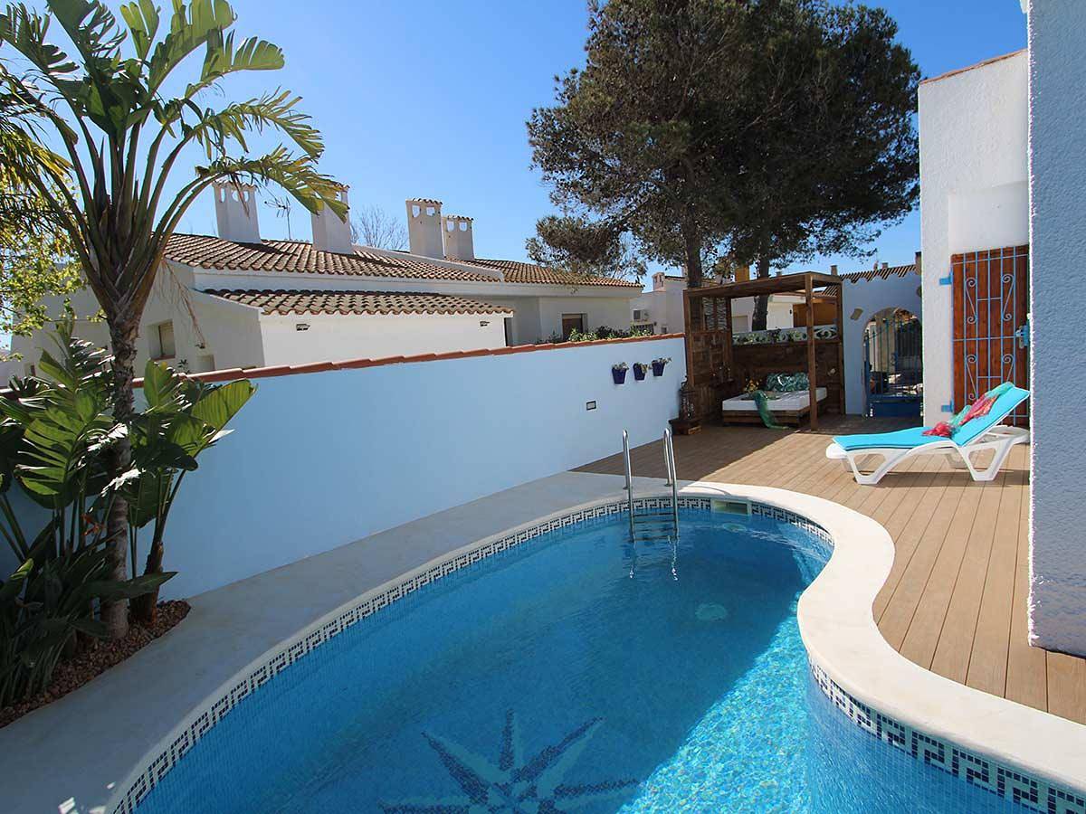 Casa Marinera, Ideal fuer Ihren Urlaub am Meer, Witi gratis, optionale Klimaanlage, Privatpool, Hunde erlaubt, Hundestrand in Platja de Riumar (Deltebre), Riumar