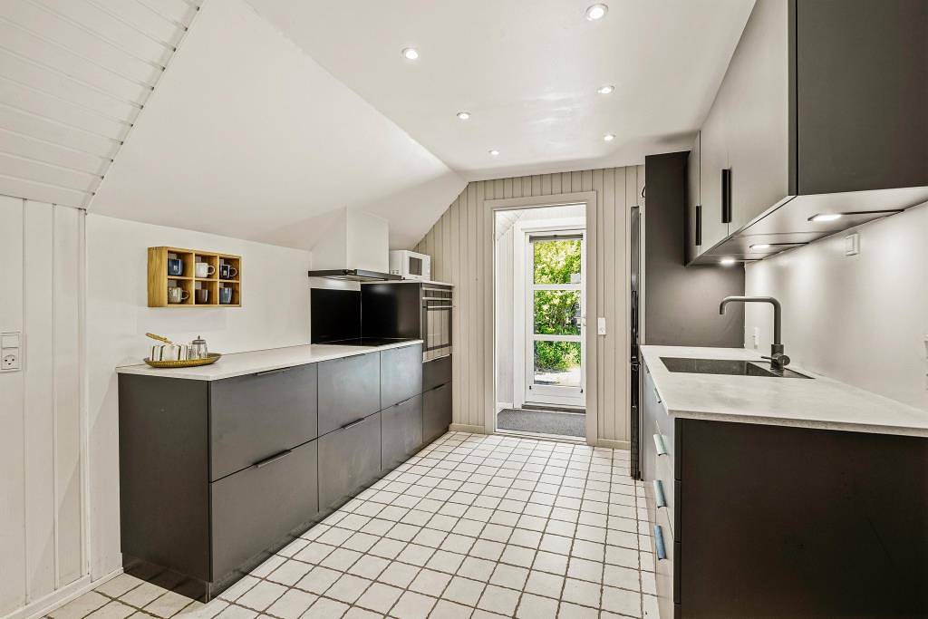 Tolles Poolhaus mit Sauna und Whirlpool für 6 Personen in Blavand, Varde