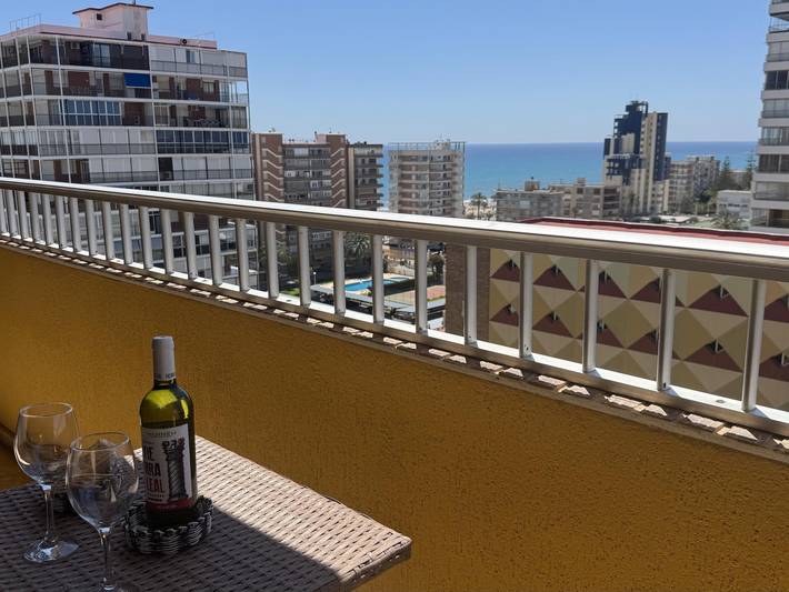 Ganze Ferienwohnung, Ferienwohnung für 6 Personen mit Balkon/Terrasse in El Barrio, San Juan Playa