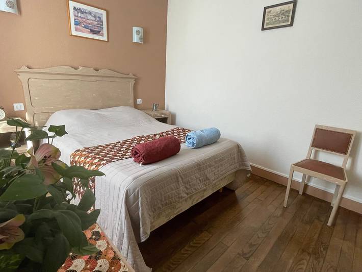 Gîte pour 2 personnes, avec jardin dans Indre