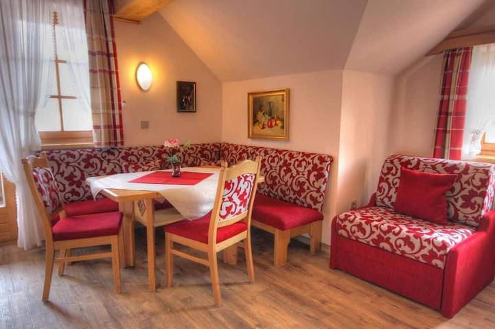Chambre d’hôte pour 5 personnes, avec sauna ainsi que jacuzzi et balcon - 1