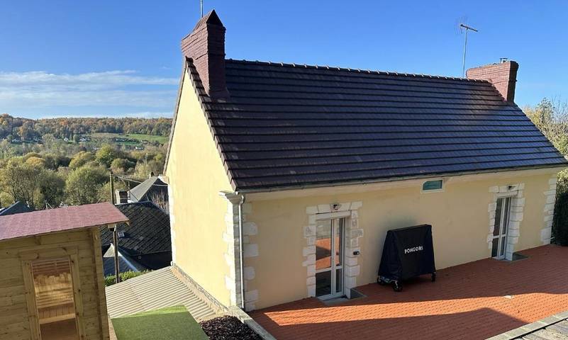 Location de vacances pour 8 personnes, avec sauna ainsi que jardin et vue dans Montfort-sur-Risle