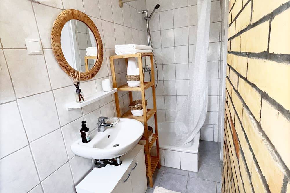 Ganze Wohnung, Gemütliche Wohnung-Nähe Centro & Turbinenhalle in Oberhausen, Ruhrgebiet