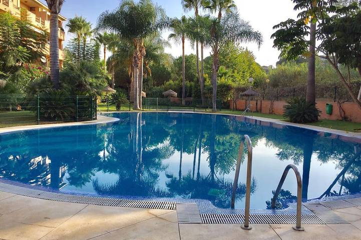 Vakantieappartement voor 5 personen, with tuin and balkon as well as zwembad - 1