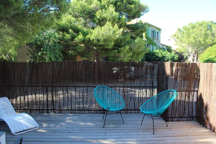 Location de vacances pour 6 personnes, avec Balcon ainsi que Terrasse et Vue à Caves - 3