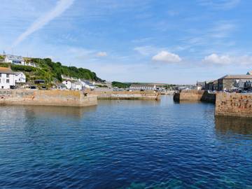 Holiday Home for 4 People in Porthleven, Cornwall, Photo 4