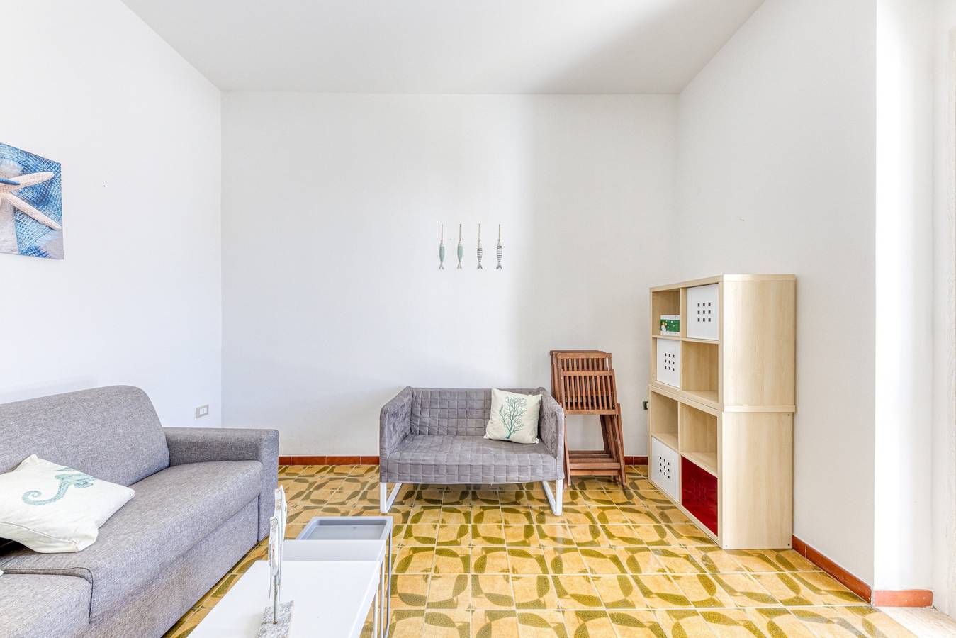 Apartamento entero, Apartamento 'Dimora Ristola' con vistas al mar, terraza privada y aire acondicionado. in Leuca, Castrignano del Capo
