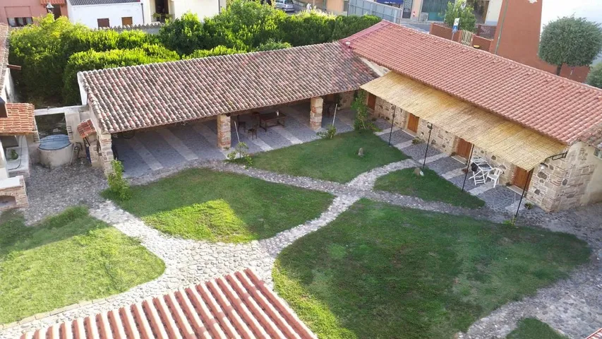 Casa de huéspuedes para 3 personas, con jardín, Se admiten mascotas - 1