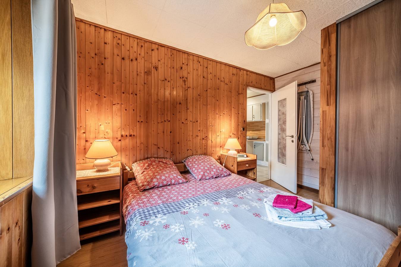 Ganze Wohnung, Ferienwohnung "Chez Les Charles" mit Bergblick, privater Terrasse und Wlan in Bernex, Thonon-les-Bains und Umgebung