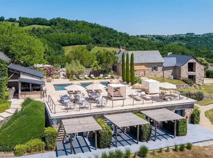 Location de vacances pour 7 personnes, avec piscine et terrasse à Maleville - 4