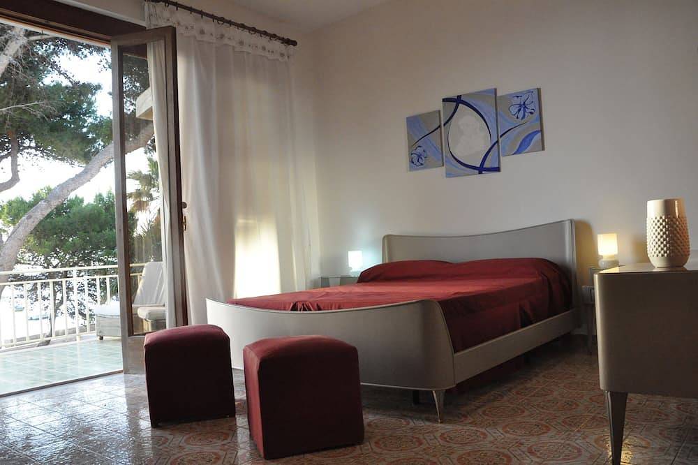 Coco grandfather and grandmother Adele - Holiday House - Stagnone - Marsala in Marsala, Trapani Province