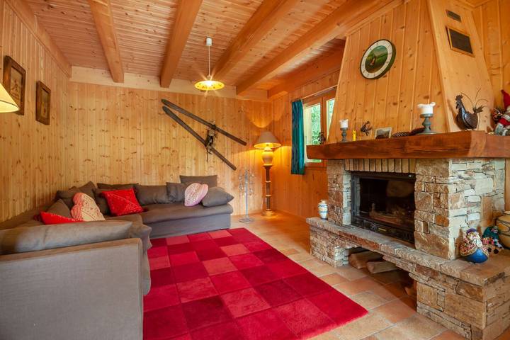 Chalet Clairvaux 5 bedrooms - sleeps 14 persons in Montriond, Les Portes du Soleil