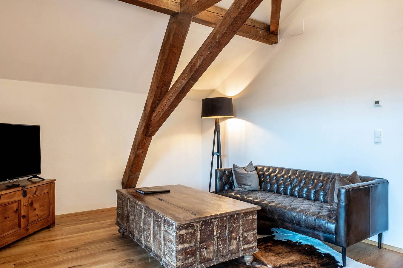 Ganze Wohnung, Ferienwohnung "Eichhof Wacholder" mit Privater Überdachter Terrasse, Gemeinschaftsgarten und Wlan in Tramin an der Weinstraße, Nonsberggruppe