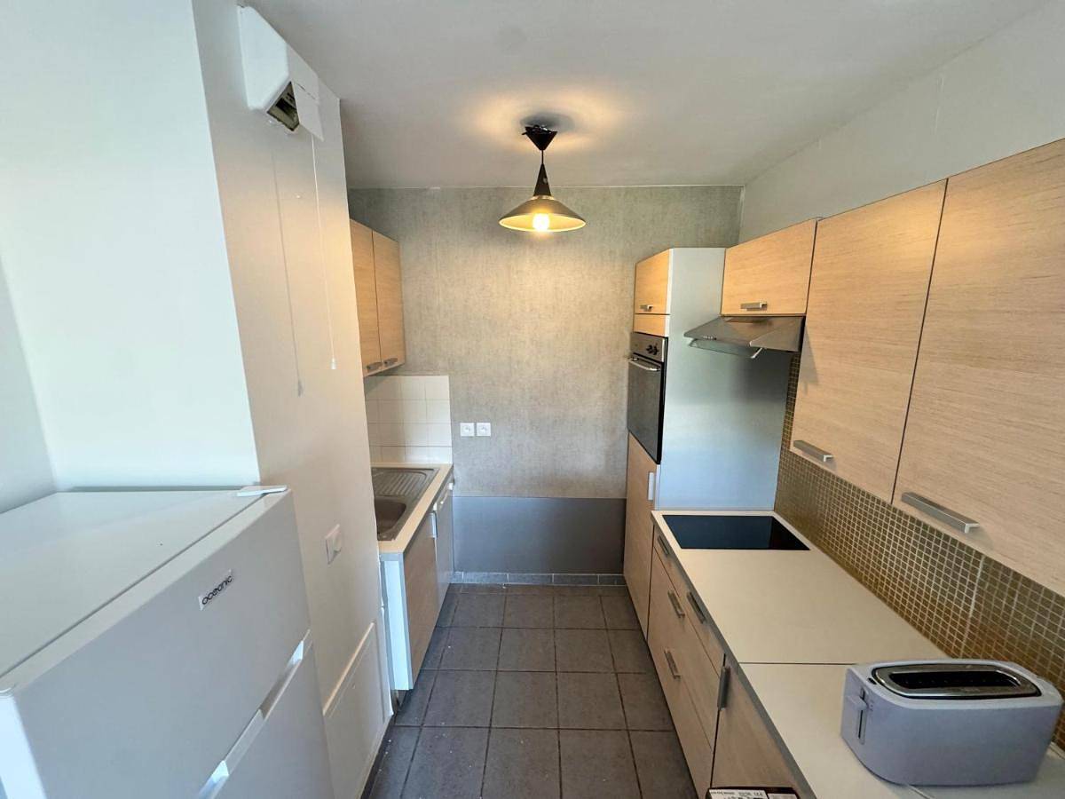 Appartement entier, One-Bedroom Apartment in Saint-Julien-en-Genevois, Région de Saint-Julien-en-Genevois