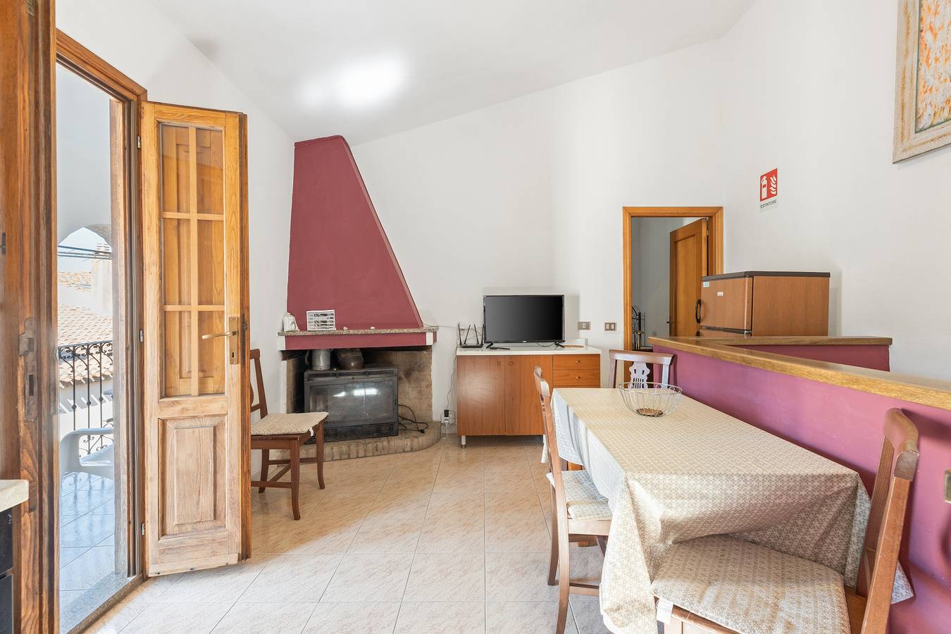 Holiday Home 'Dimora' with Mountain View, Wi-Fi and Air Conditioning in Scano di Montiferro, Sardinia