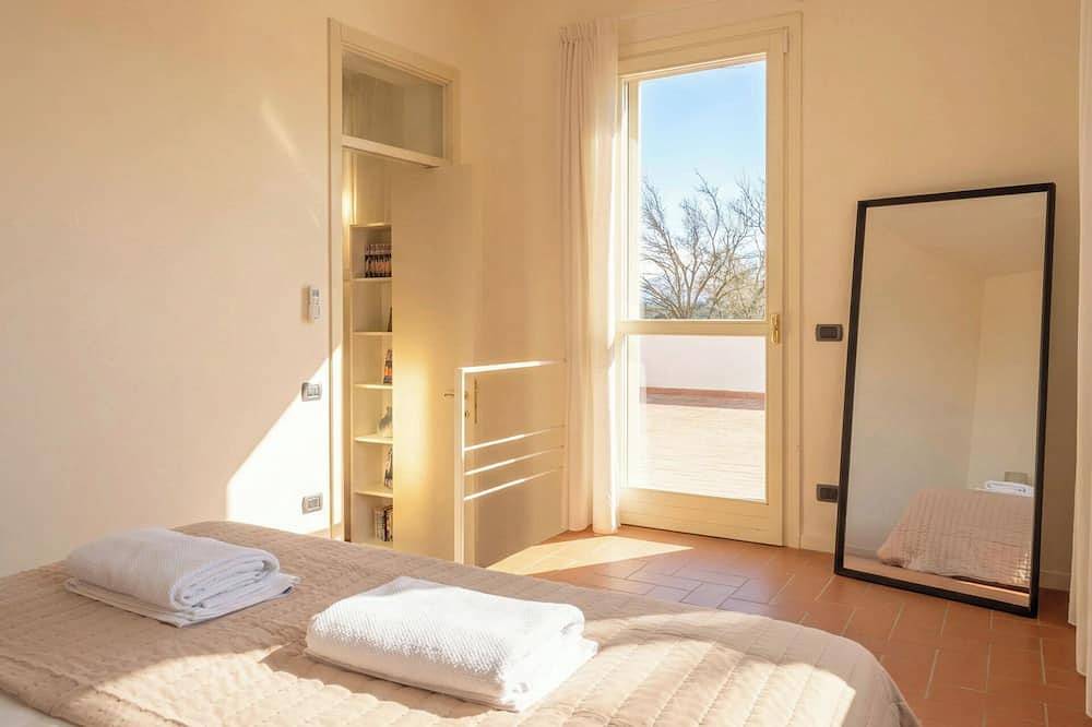 Villa Oxa 12+2, Emma Villas in Imola, Bologna Province